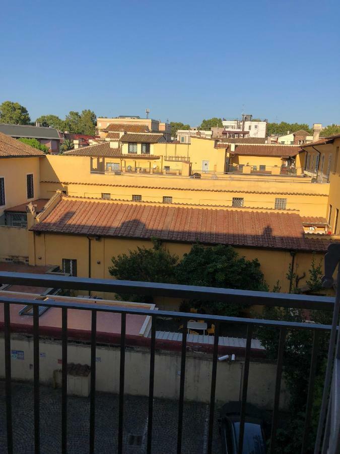 S.Apollonia Suite Trastevere Rome Luaran gambar
